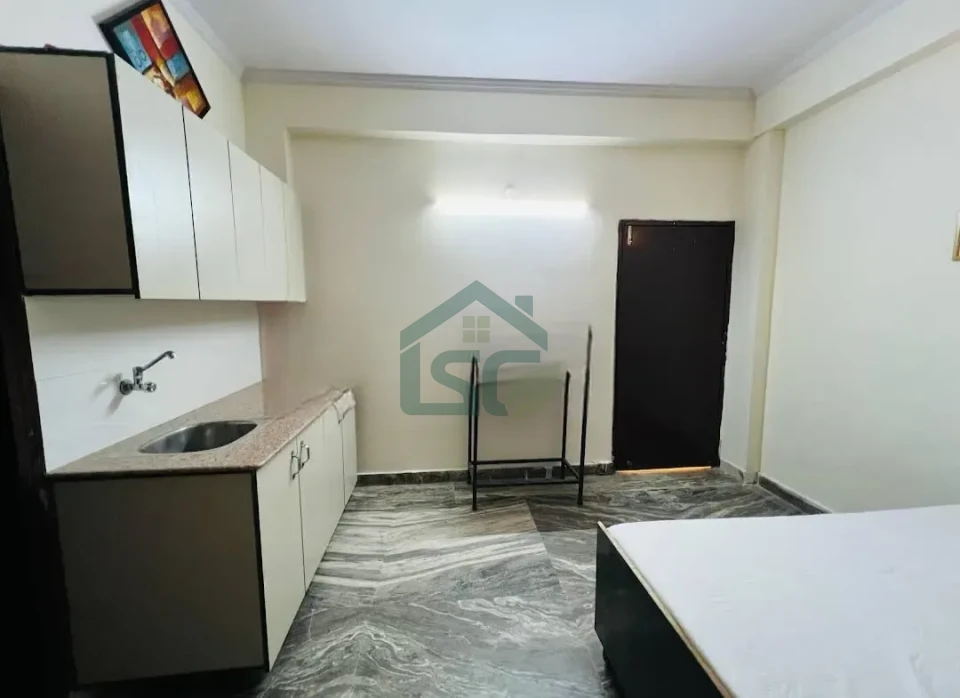 Amrit appartment in Sector 21, Gurugram — property photo 2