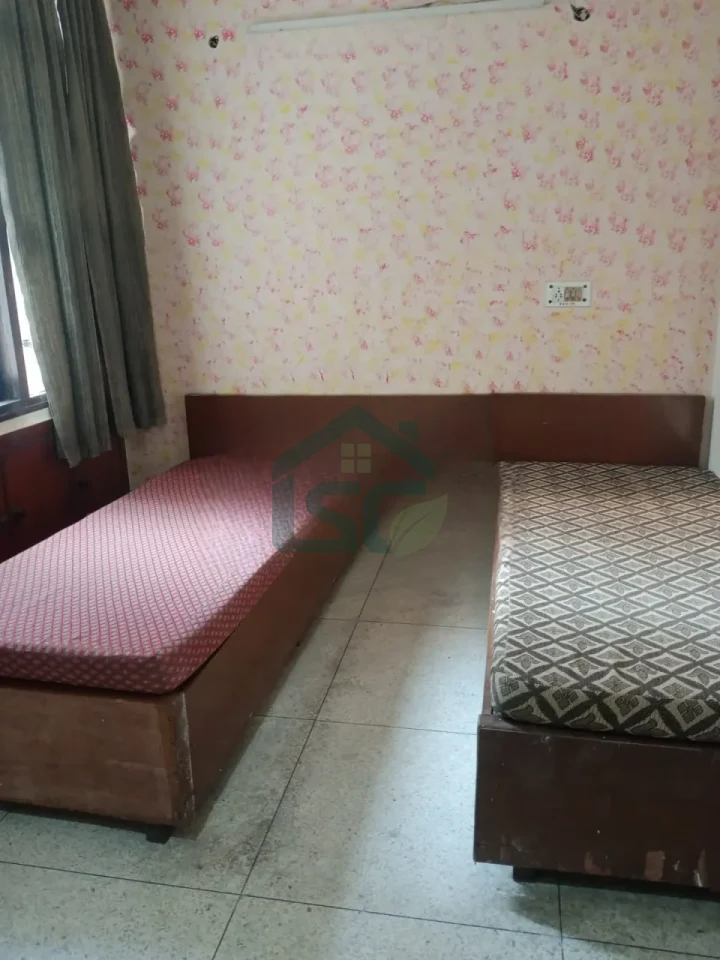 Vinay PG girls in Block E, Delhi — property photo 5