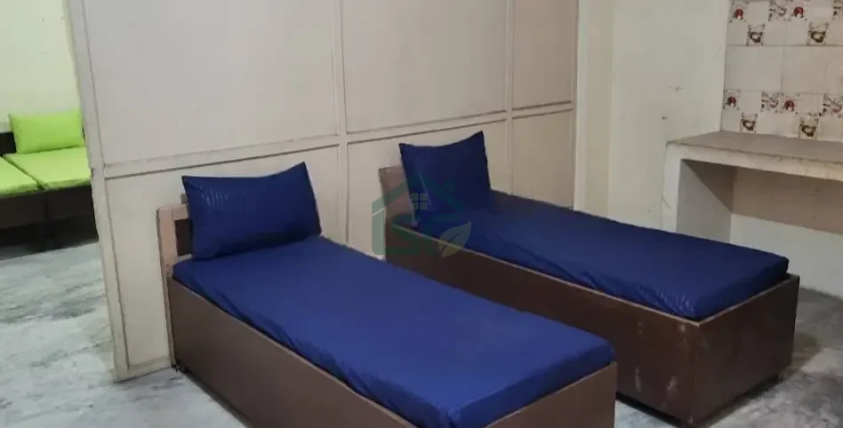 Parteek palace 1 RK appartment in Sector 17A, Gurugram — property photo 2