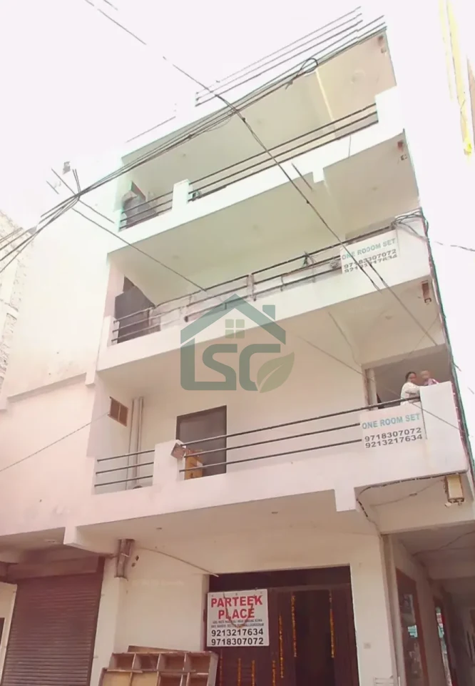 Parteek palace 1 RK appartment in Sector 17A, Gurugram — property photo 4