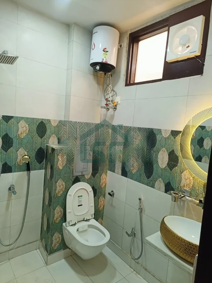 Shri Maha Laxmi Girls PG in Dwarka, Delhi — property photo 4